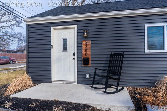 34590 Stellwagen Street, Wayne, MI 48184