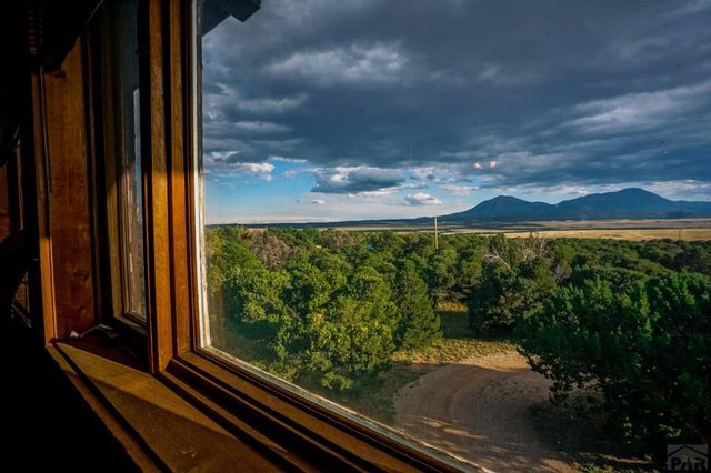 350 Indian Creek Rd, Walsenburg, CO 81089