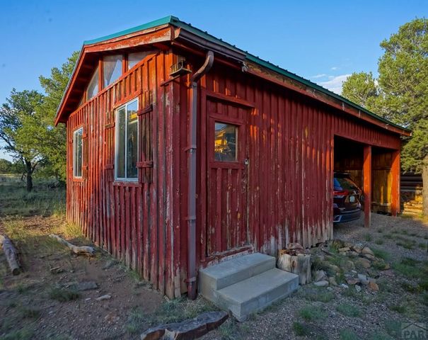 350 Indian Creek Rd, Walsenburg, CO 81089