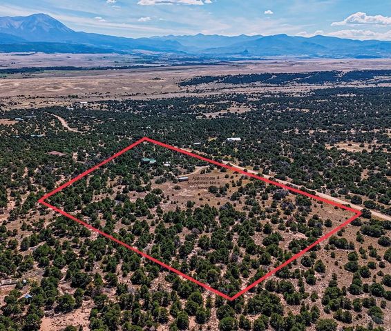 350 Indian Creek Rd, Walsenburg, CO 81089
