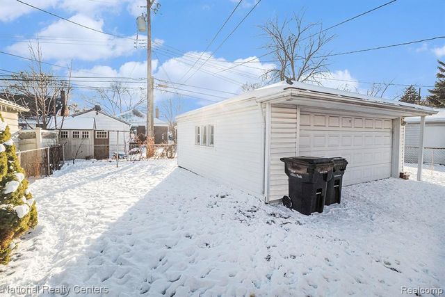 14587 Markese Avenue, Allen Park, MI 48101