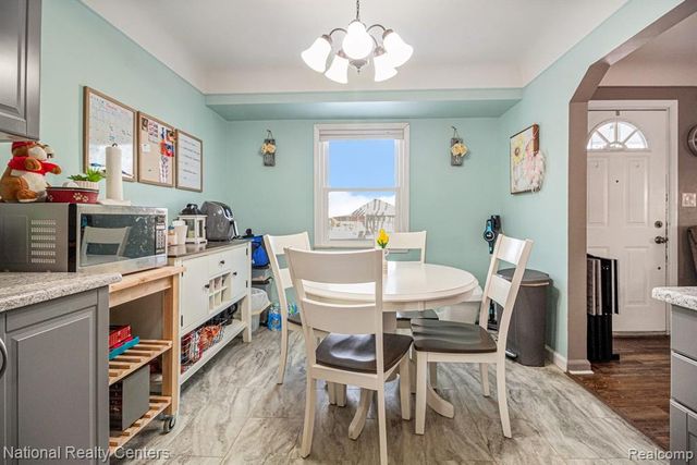 14587 Markese Avenue, Allen Park, MI 48101