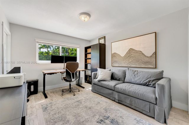 5940 SW 120th Street, Pinecrest, FL 33156