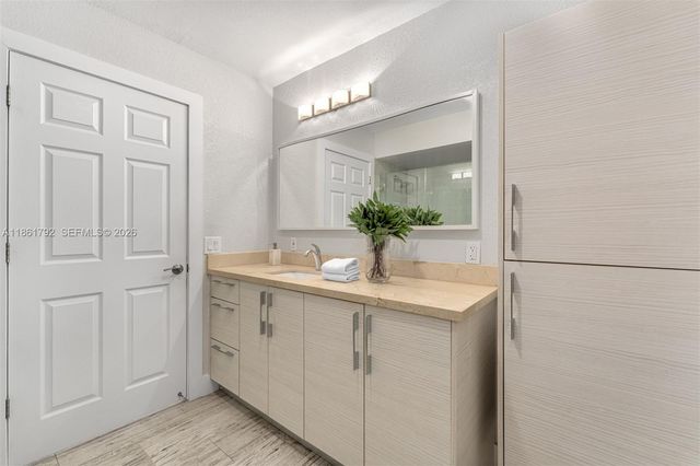 5940 SW 120th Street, Pinecrest, FL 33156