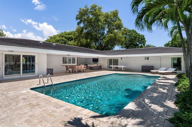 5940 SW 120th Street, Pinecrest, FL 33156