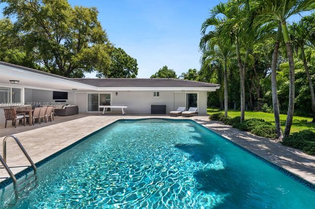 5940 SW 120th Street, Pinecrest, FL 33156