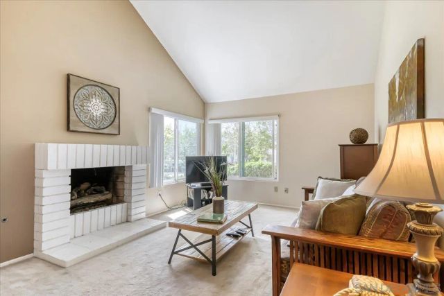 10706 Esmeraldas Dr., San Diego, CA 92124