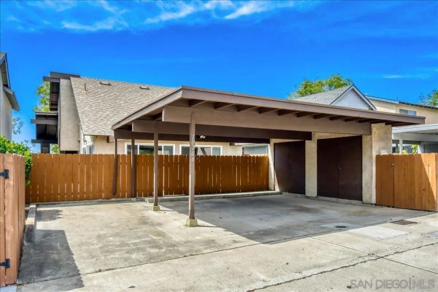 10706 Esmeraldas Dr., San Diego, CA 92124