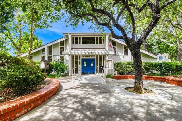 10706 Esmeraldas Dr., San Diego, CA 92124