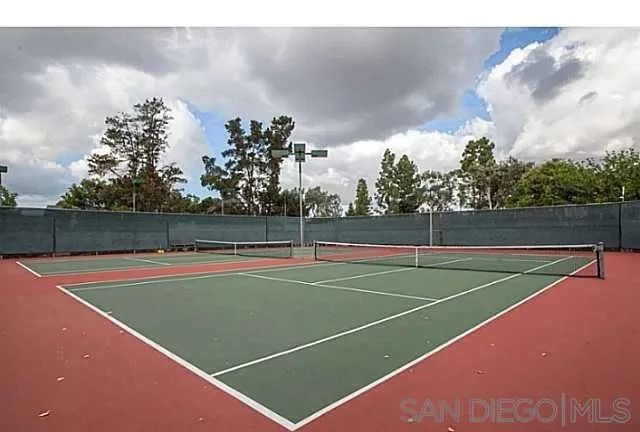 10706 Esmeraldas Dr., San Diego, CA 92124