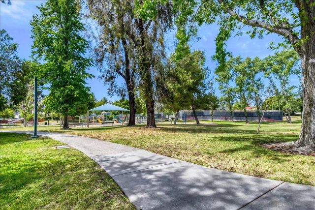 10706 Esmeraldas Dr., San Diego, CA 92124