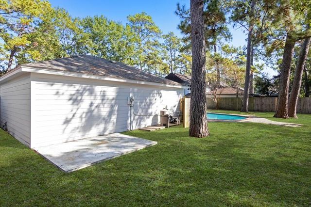 13339 Balmore Circle, Houston, TX 77069