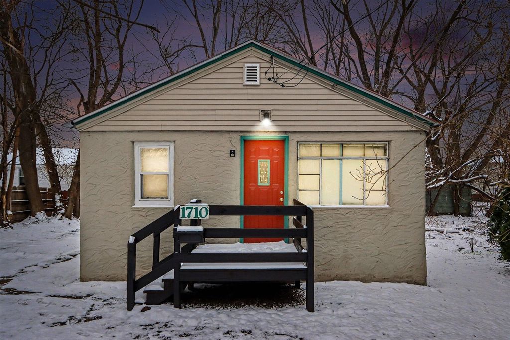 1710 N Park Street, Kalamazoo, MI 49007