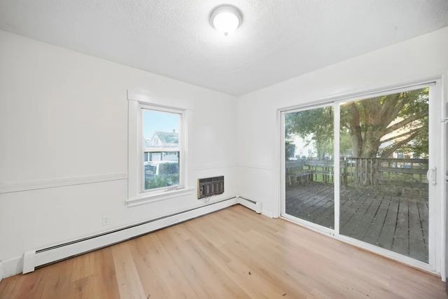 45 Townsend St, Fitchburg, MA 01420