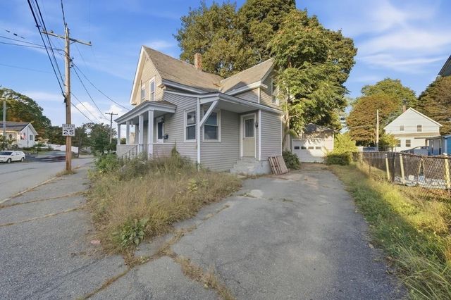 45 Townsend St, Fitchburg, MA 01420