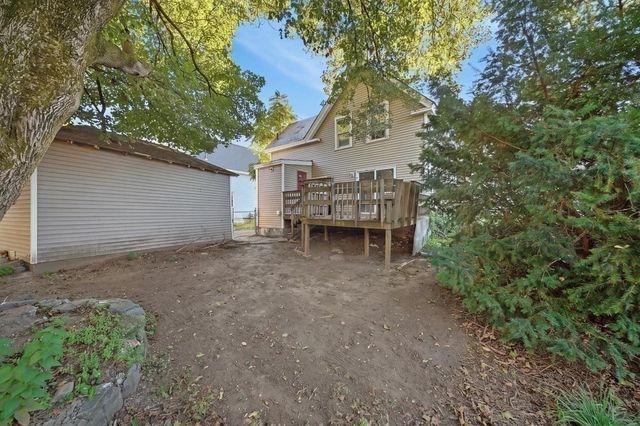 45 Townsend St, Fitchburg, MA 01420