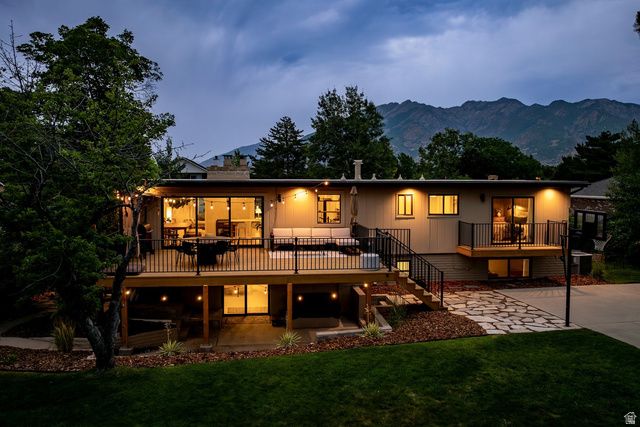 1936 E CURTIS DR, Cottonwood Heights, UT 84121