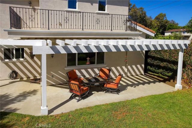 1595 E Avenida De Las Flores, Thousand Oaks, CA 91362