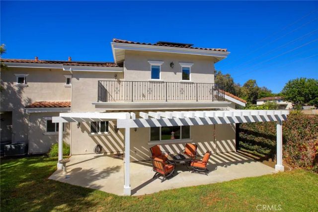 1595 E Avenida De Las Flores, Thousand Oaks, CA 91362