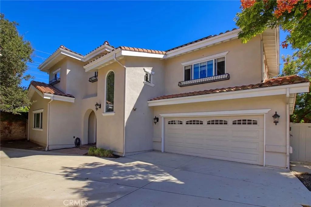 1595 E Avenida De Las Flores, Thousand Oaks, CA 91362