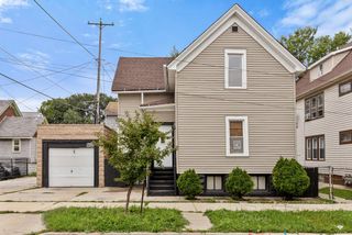 1315 S 10th STREET, Milwaukee, WI 53204