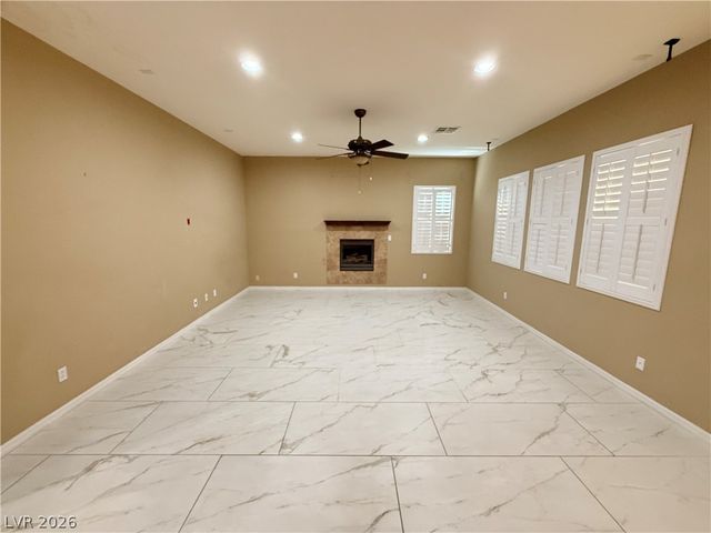 7743 Villa De La Paz Avenue, Las Vegas, NV 89131