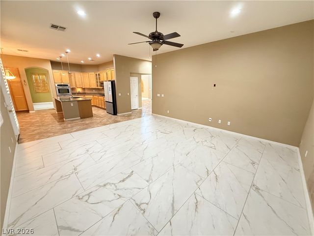 7743 Villa De La Paz Avenue, Las Vegas, NV 89131
