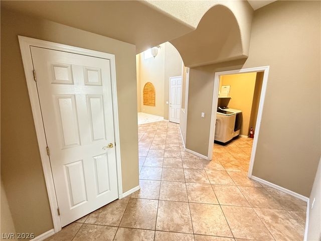 7743 Villa De La Paz Avenue, Las Vegas, NV 89131