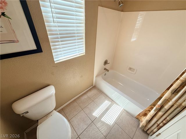 7743 Villa De La Paz Avenue, Las Vegas, NV 89131