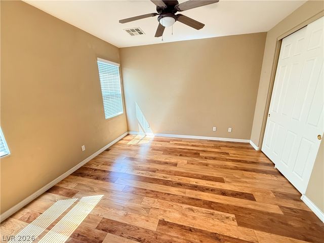 7743 Villa De La Paz Avenue, Las Vegas, NV 89131