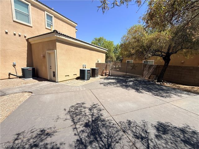 7743 Villa De La Paz Avenue, Las Vegas, NV 89131