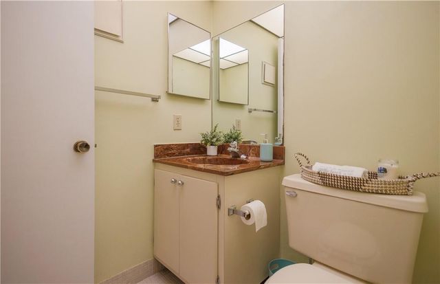 3101 NW 47th Terrace 227, Lauderdale Lakes, FL 33319