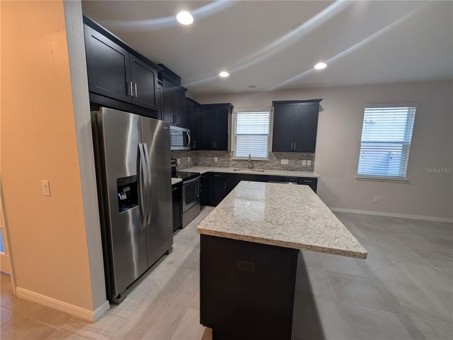 2358 KENNINGTON COVE, Deland, FL 32724