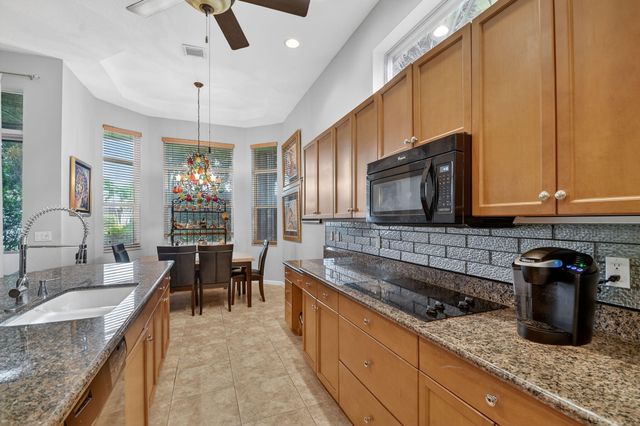 1848 Via Castello, Wellington, FL 33411