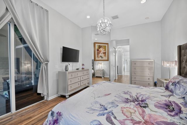 1848 Via Castello, Wellington, FL 33411