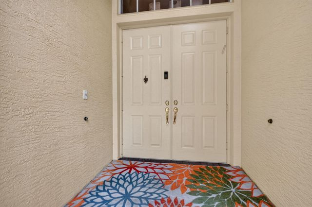 1848 Via Castello, Wellington, FL 33411