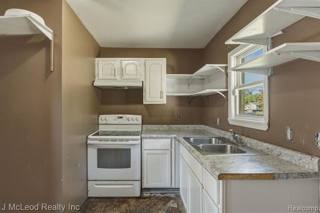 4083 Richfield Road, Flint, MI 48506