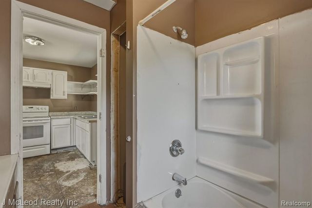4083 Richfield Road, Flint, MI 48506