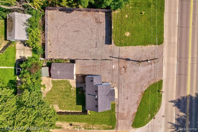 4083 Richfield Road, Flint, MI 48506
