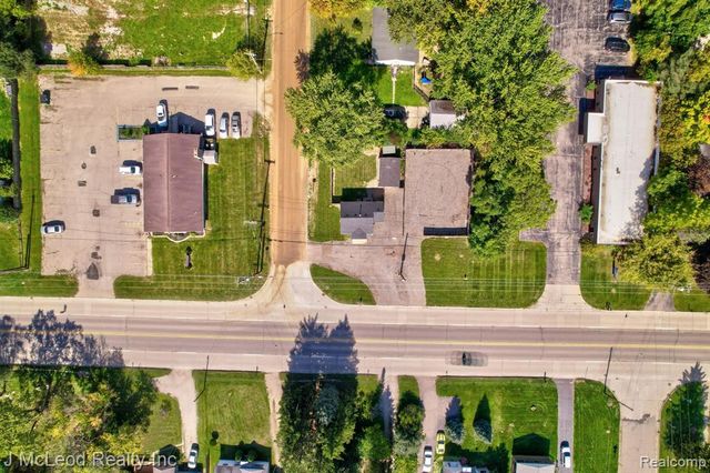 4083 Richfield Road, Flint, MI 48506