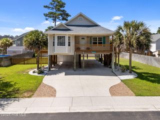 734 Grand Banks Drive, Wilmington, NC 28412