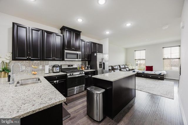 43831 STUBBLE CORNER SQ, Ashburn, VA 20147