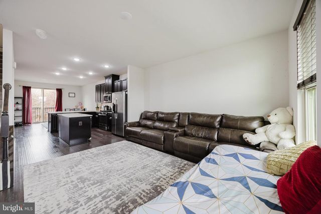 43831 STUBBLE CORNER SQ, Ashburn, VA 20147