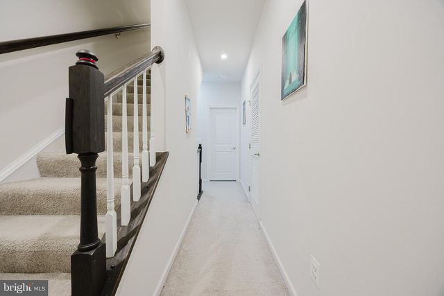 43831 STUBBLE CORNER SQ, Ashburn, VA 20147