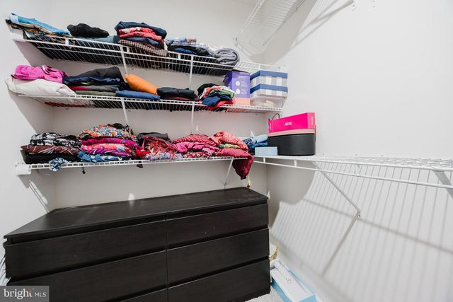 43831 STUBBLE CORNER SQ, Ashburn, VA 20147