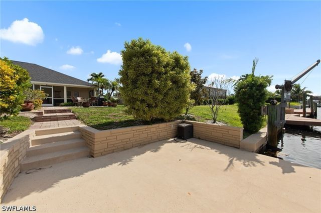 170 SW 52nd ST, Cape Coral, FL 33914