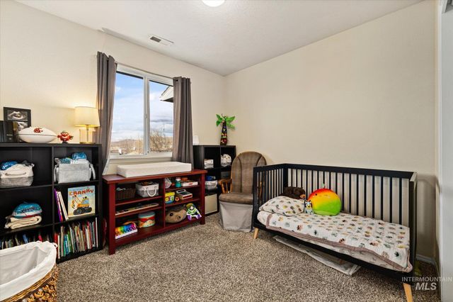 2751 E Mendota Dr, Boise, ID 83716