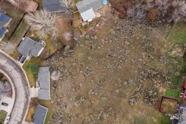 2751 E Mendota Dr, Boise, ID 83716