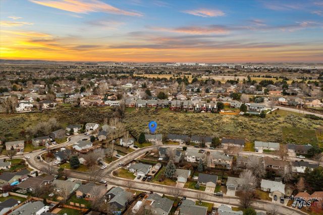 2751 E Mendota Dr, Boise, ID 83716