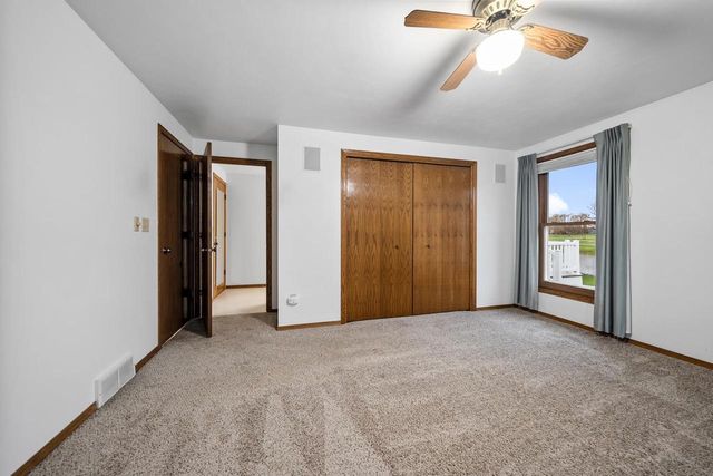4975 PLACID WAY, New Franken, WI 54229